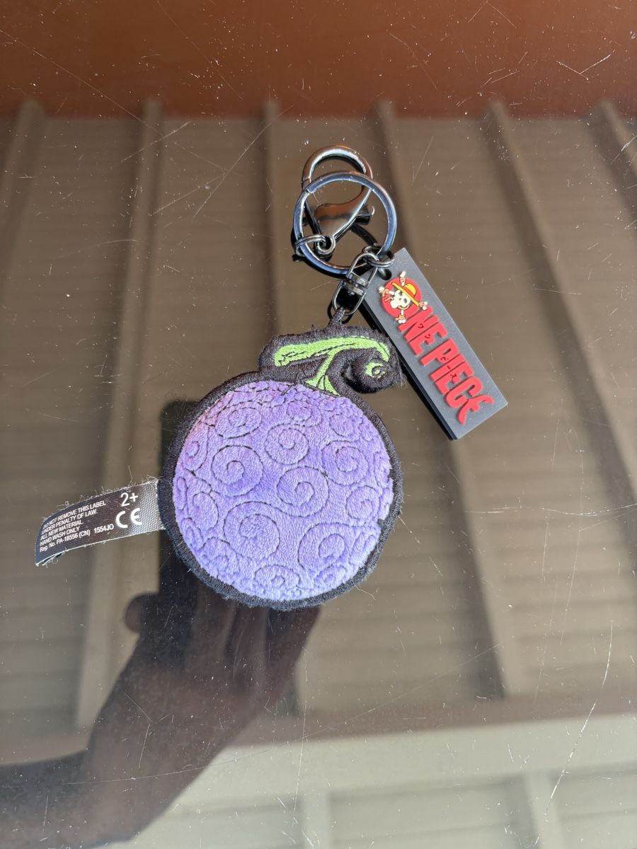 Portachiavi: Porte clef one peace – Usato da Cugy FR venduto da K78