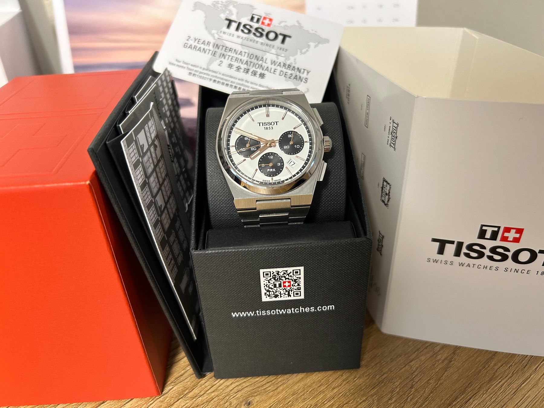 Tissot Orologi: Tissot PRX Automatik Chronograph Weiss – Usato da Dagmersellen venduto da Sloth24