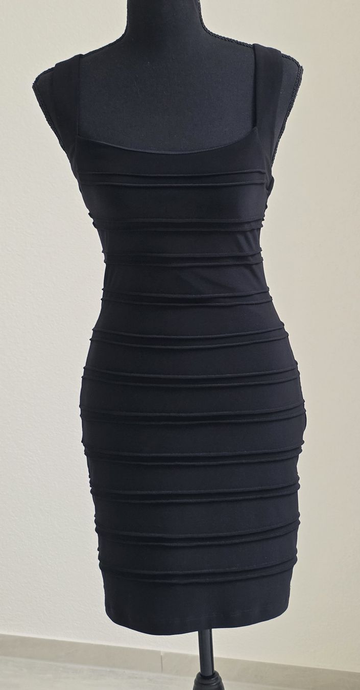 Kleider: Kleid B. DARLIN schwarz Grösse S Neu – Neu (gemäss Beschreibung) aus Rheinsulz von Gilea