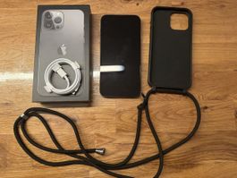 iPhone 13 Pro Max 128GB Graphite, top Zustand, mit Zubehõr