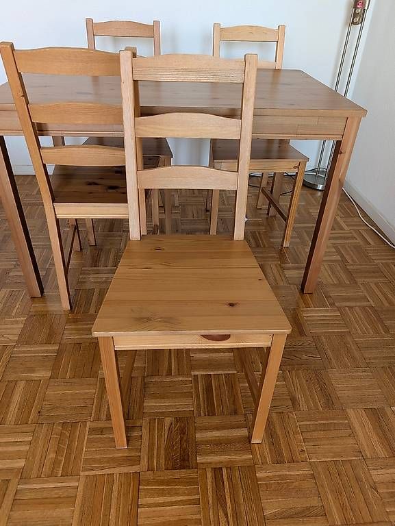 Ikea Tischset: Table et 4 chaises a bois – Gebraucht aus Renens VD von lmg_qg67 2