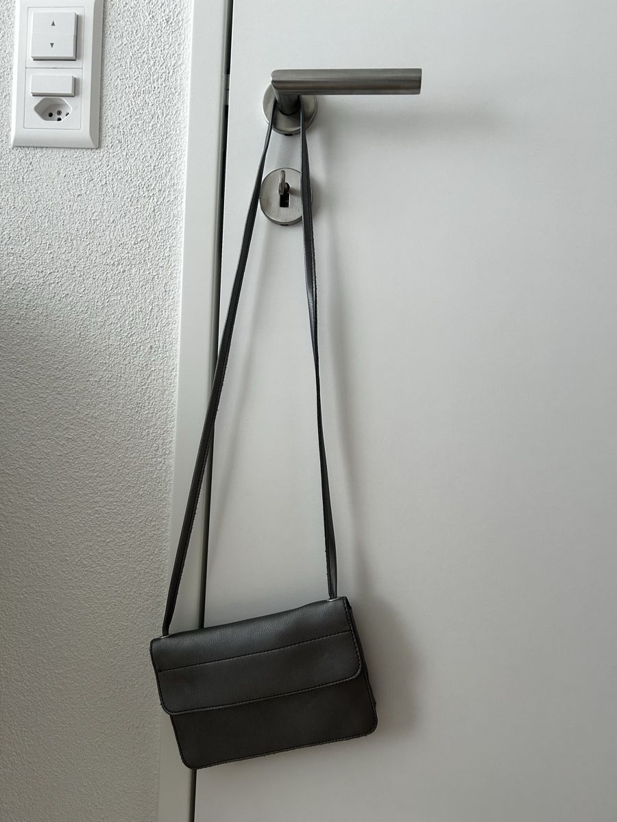 Rossis Taschen für Damen: Rossis vegane Tasche – Gebraucht aus Boll von KiwiDito