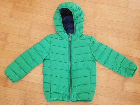leichte Jacke Grösse110 (eher kleiner)