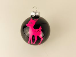 Schwarze Weihnachtskugel mit Reh, Glas, ca. 6 cm, Top!
