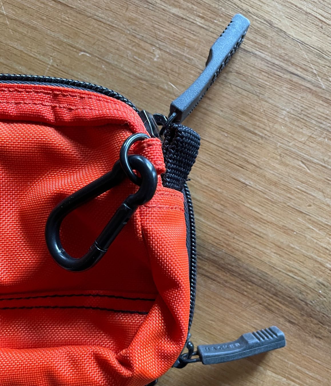 Kipling Astucci : Etui, orange, top Zustand – Nuovo (secondo la descrizione) da Gümligen venduto da soleil149 6