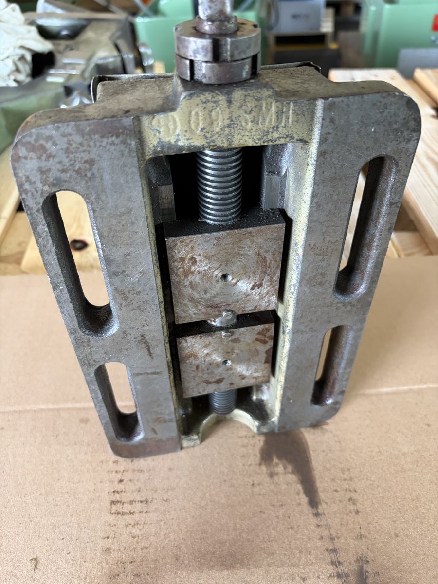 Tous les outils: Schraubstock, Zentrumspanner – D'occasion à Ebnat-Kappel par Mech57 3