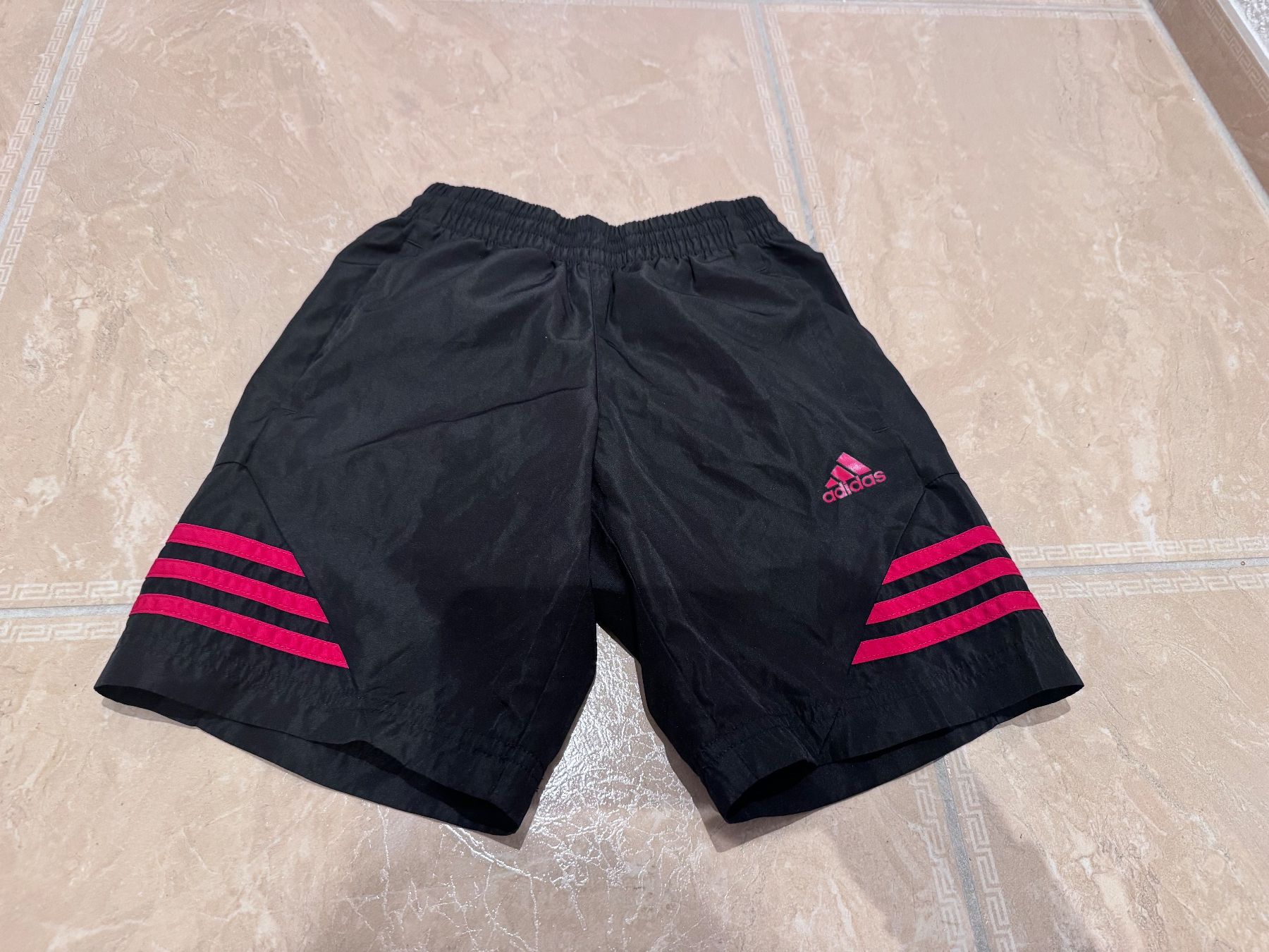 Pantaloni: Adidas NWT Sporthose, 7J 122 – Nuovo (secondo la descrizione) da Klingnau venduto da Markus14