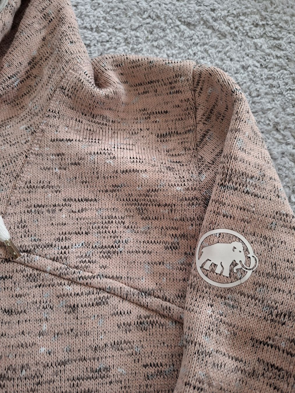 Mammut Maglioni & Felpe: Sweat capuche Mammut rose taille S – Usato da Renens VD venduto da ser_j2fn 2