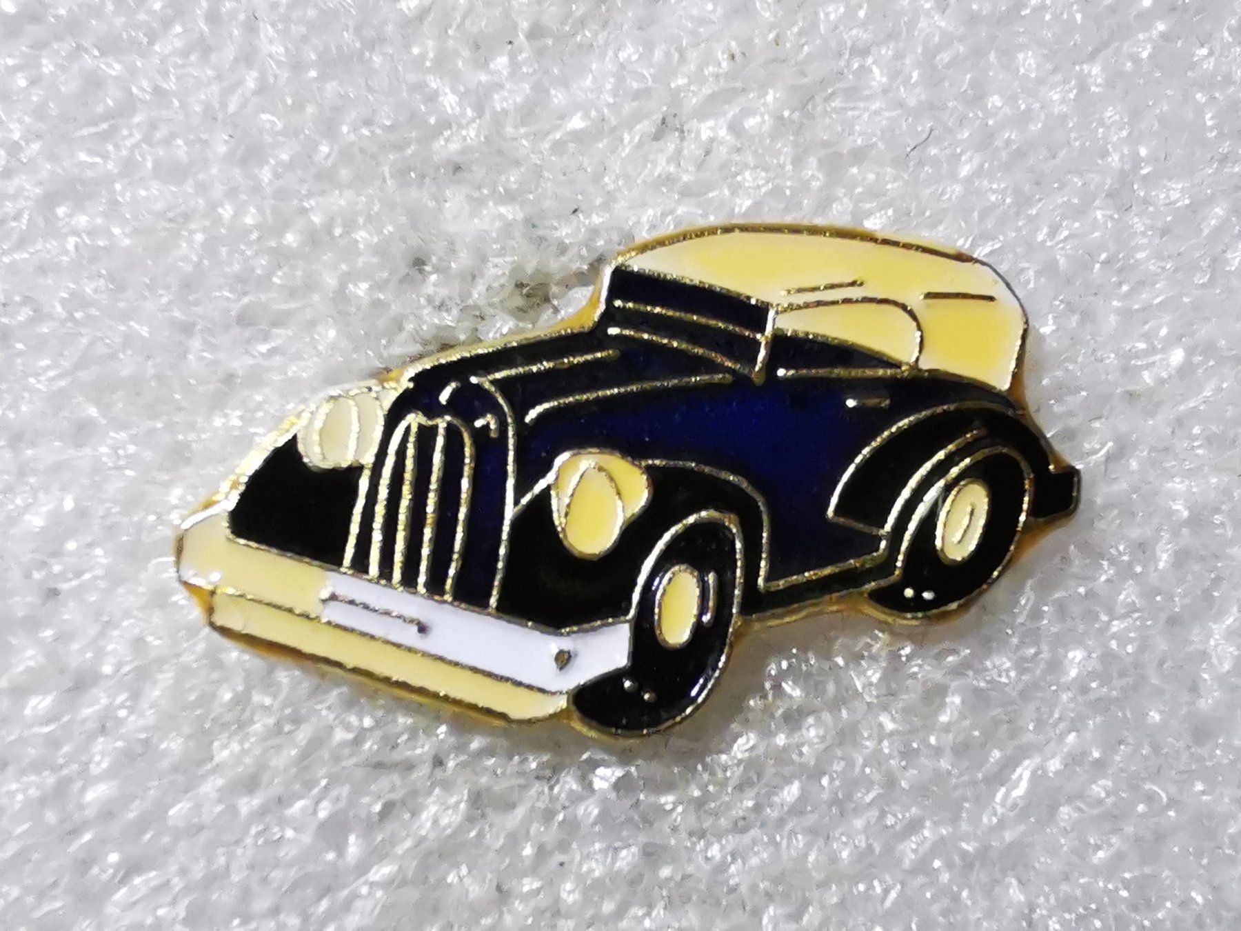 Placchette & Badge: Ansteckpin 192: Auto Oldtimer – Usato da Oppligen venduto da Pin-Fall-Shop