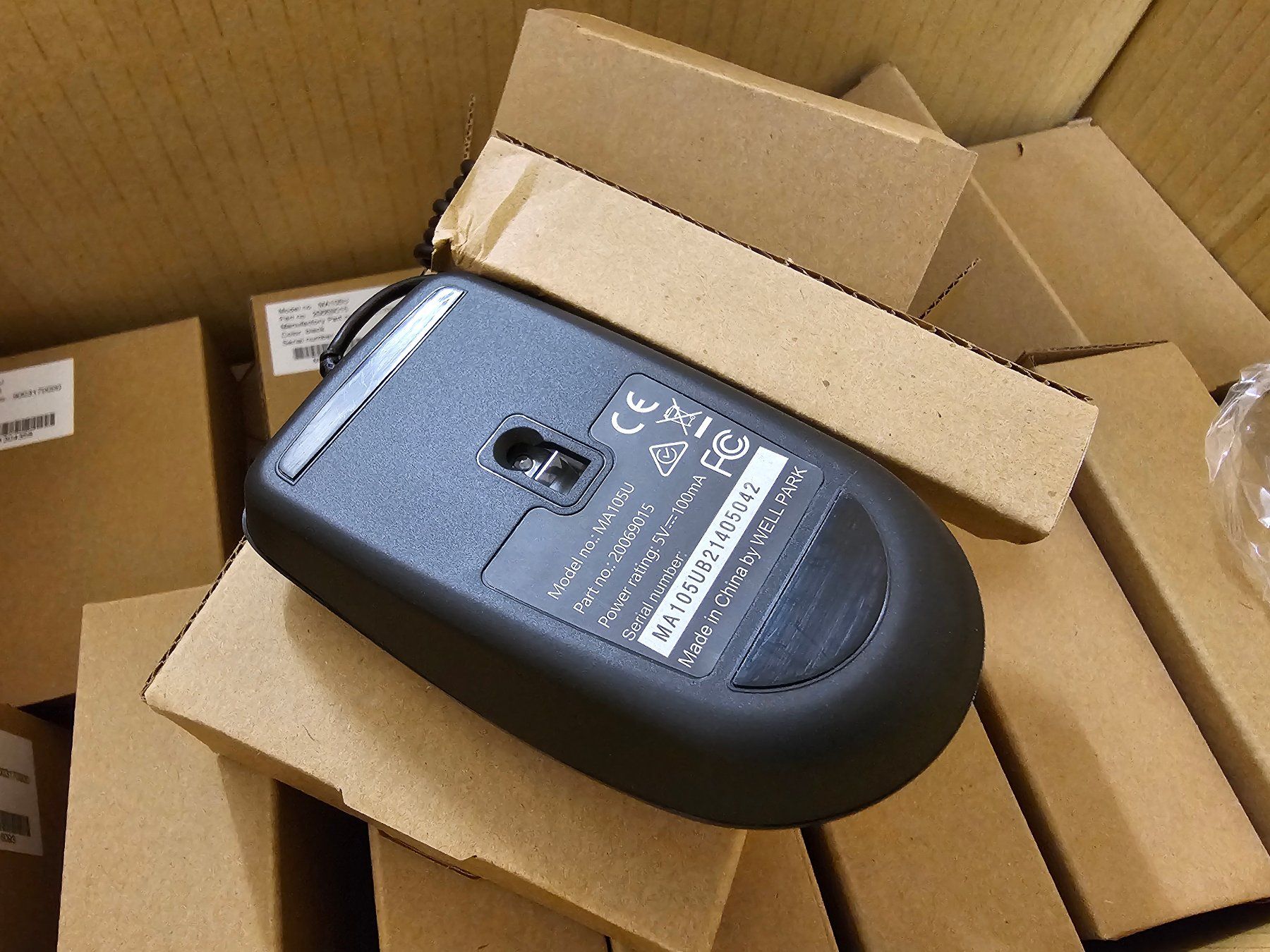 Medion Mouse: 70+ Stück Computermäuse, neu ungeöffnet, Originalverpack – Nuovo e nell'imballaggio originale da Weiach venduto da xx-xx 1