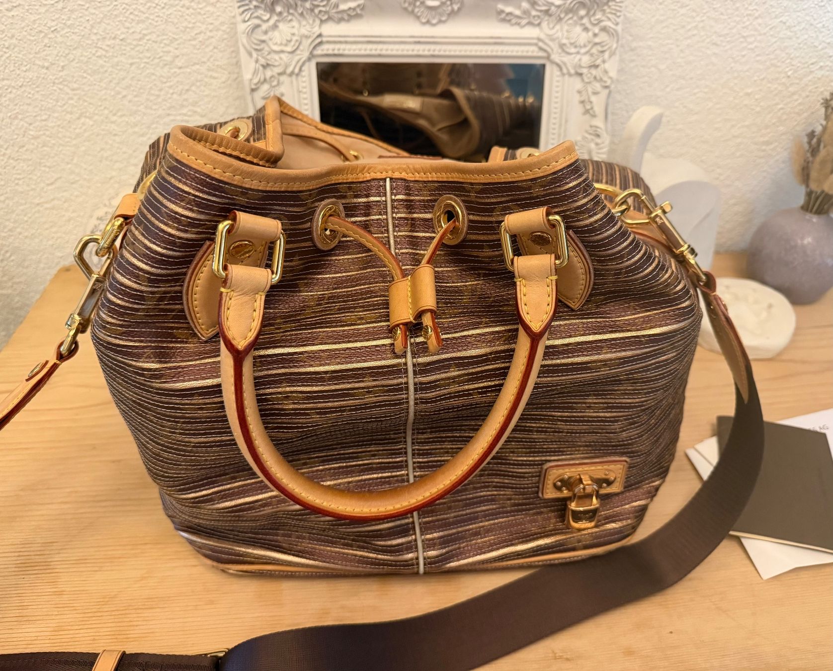 Louis Vuitton Borse da donna: Louis Vuitton Neo Eden Peche Monogram – Usato da Hirschthal venduto da GR7000