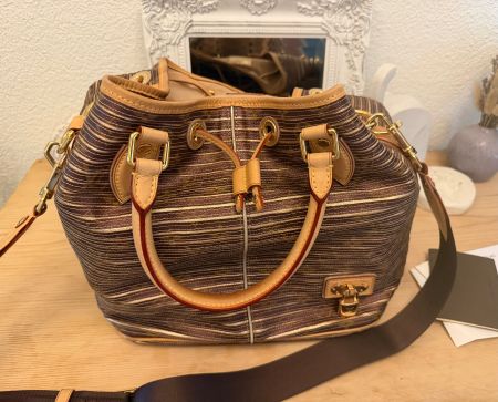 Louis Vuitton Neo Eden Peche Monogram