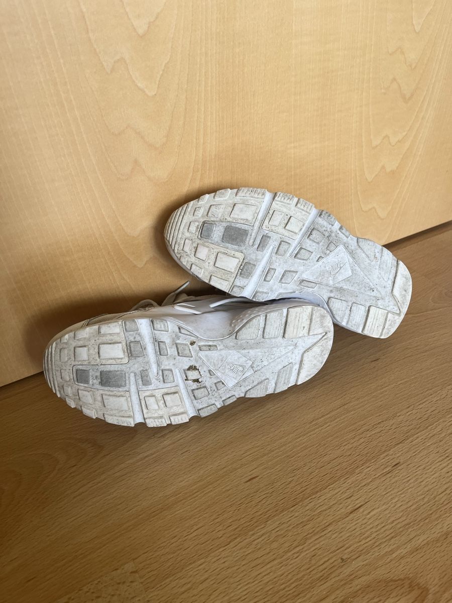 Nike Scarpe per ragazze: Nike 36,5 – Usato da Tafers venduto da ValKara 3