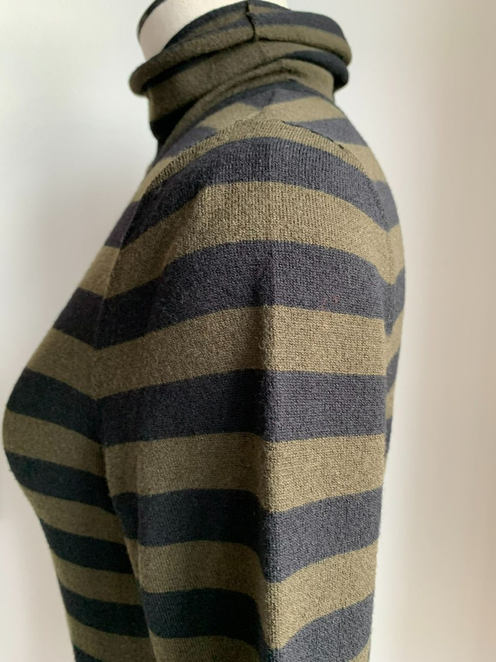 Pullover & Sweatshirts: A.L.C.: Lässig gestreifter Pullover aus feiner Merinowolle M – Neu (gemäss Beschreibung) aus Luzern von designluzern 1