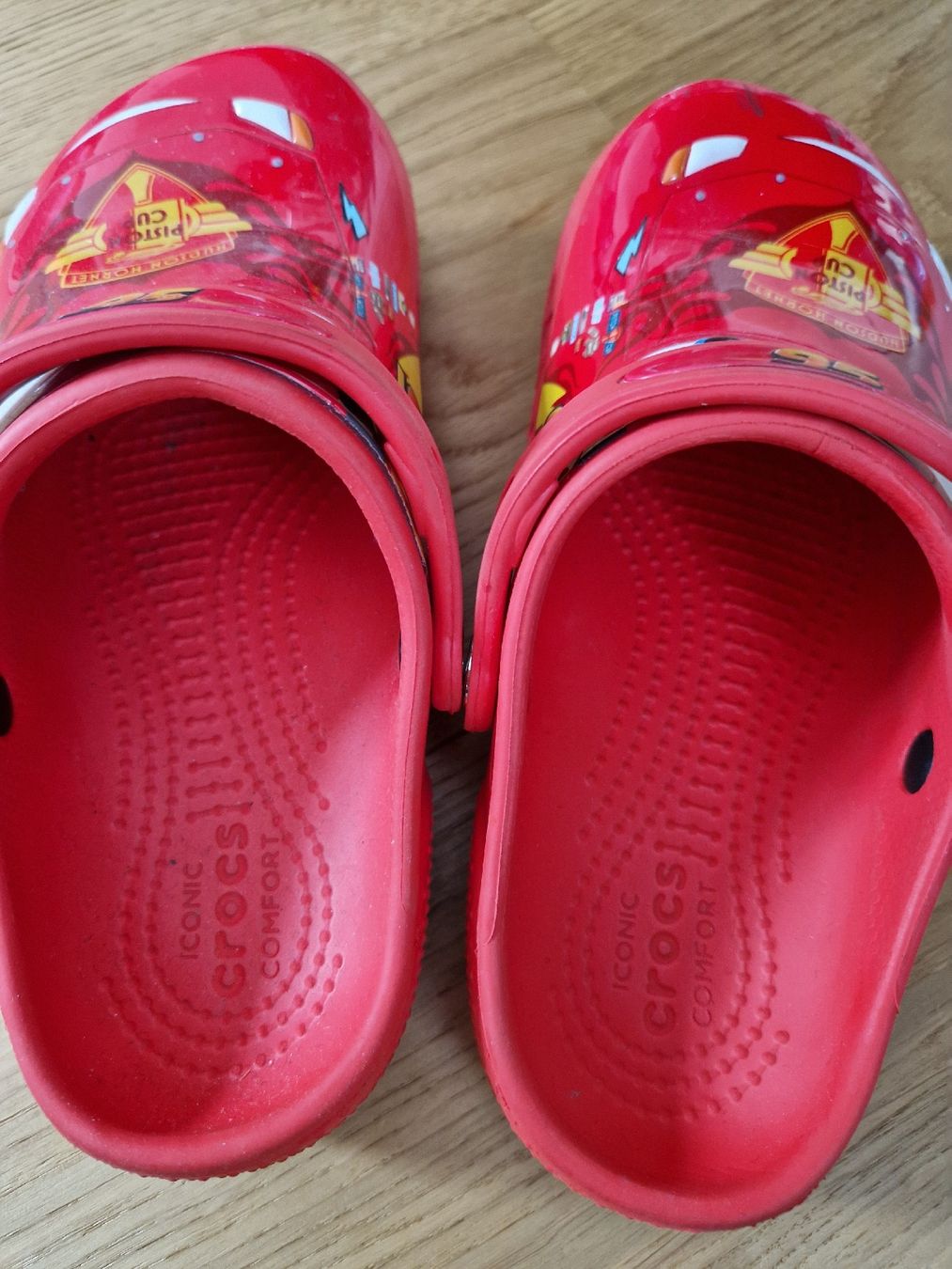 Crocs Scarpe per ragazzi: Crocs Confort Lightning MC Queen Gr. J1 – Nuovo (secondo la descrizione) da Davos-Dorf venduto da Bpelikan 4