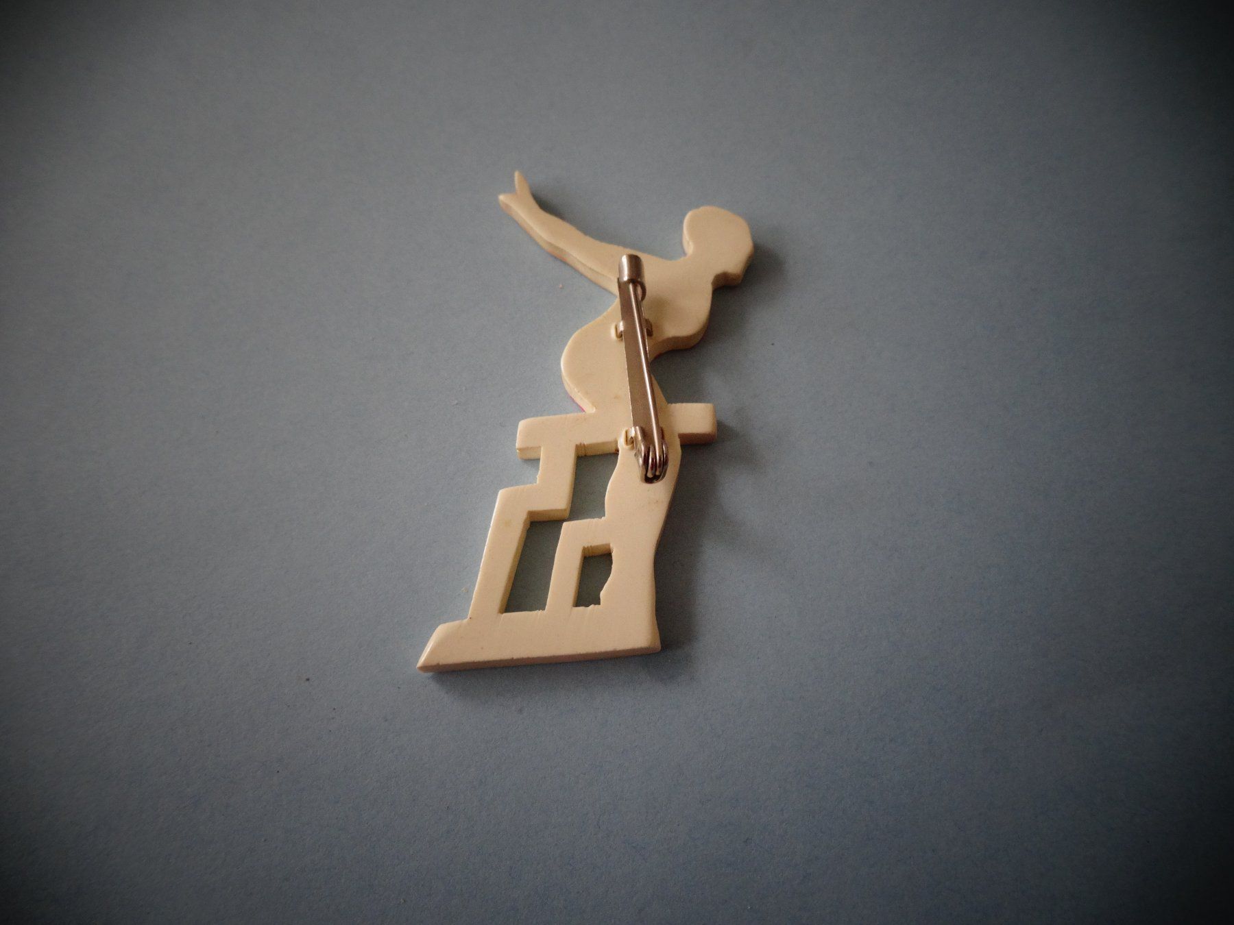 Broches & Aiguilles: Alter Anstecker aus den Schwimmerin – D'occasion à Neerach par jenny062 2