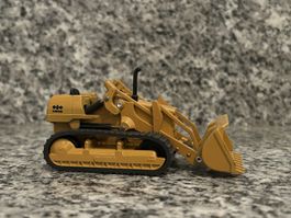Komatsu Trax , 1:50 , Shinsei