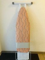 Fer et planche à repasser
