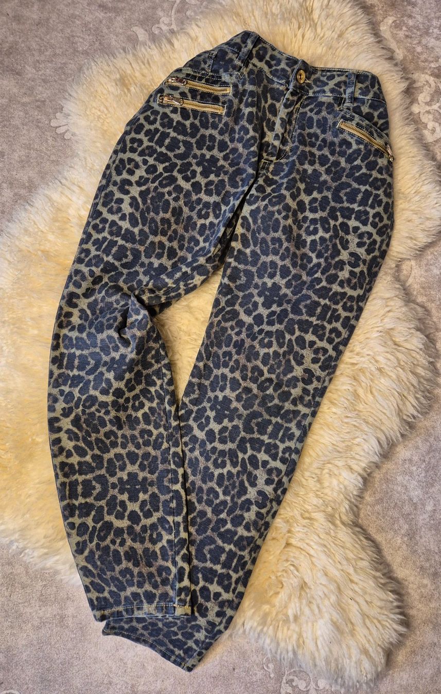 Mos mosh Jeans: Leopardenjeans Mos Mosh – Gebraucht aus Leissigen von ali_k9v8 1