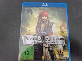 Pirates Of The Caribbean- Fremde Gezeiten Blu-Ray Topzustand