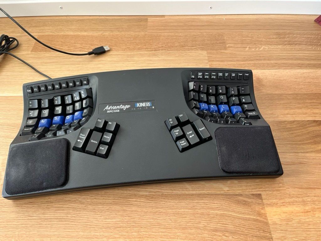 Tastaturen: Kinesis Advantage Keyboard (UK-Layout) – Gebraucht aus Prilly von yourNameHere 2