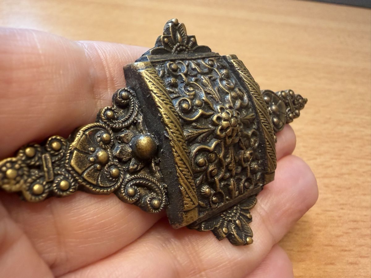 Broches & Aiguilles: Antike Brosche – D'occasion à Lamone par LaCantinaMagica 3