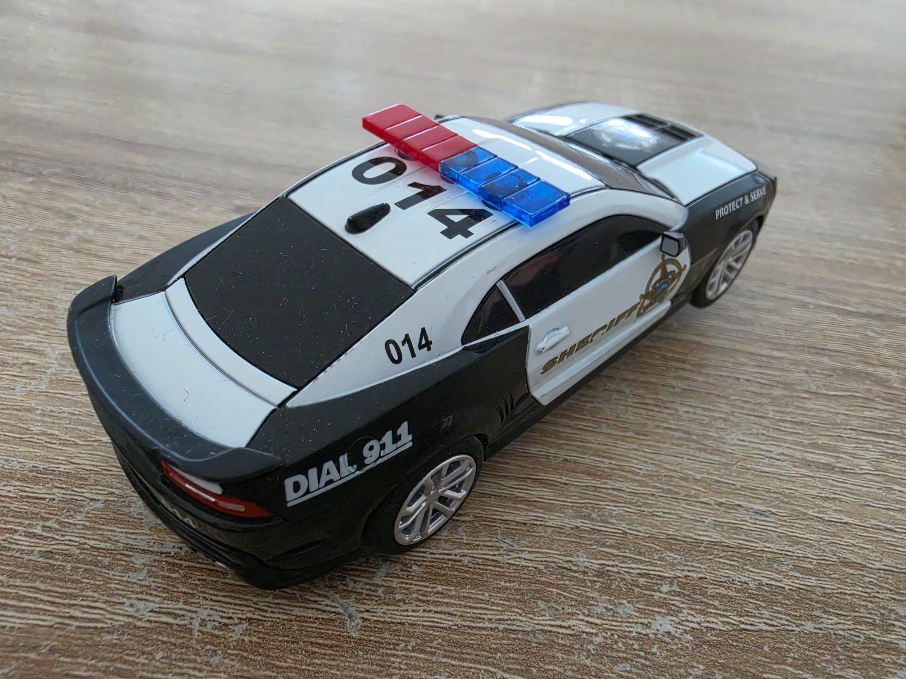 Carrera Modellini d'auto: Carrera Go Auto Cadillac "Sheriff" mit Blaulicht – Usato da Sempach venduto da Knuckles17 1