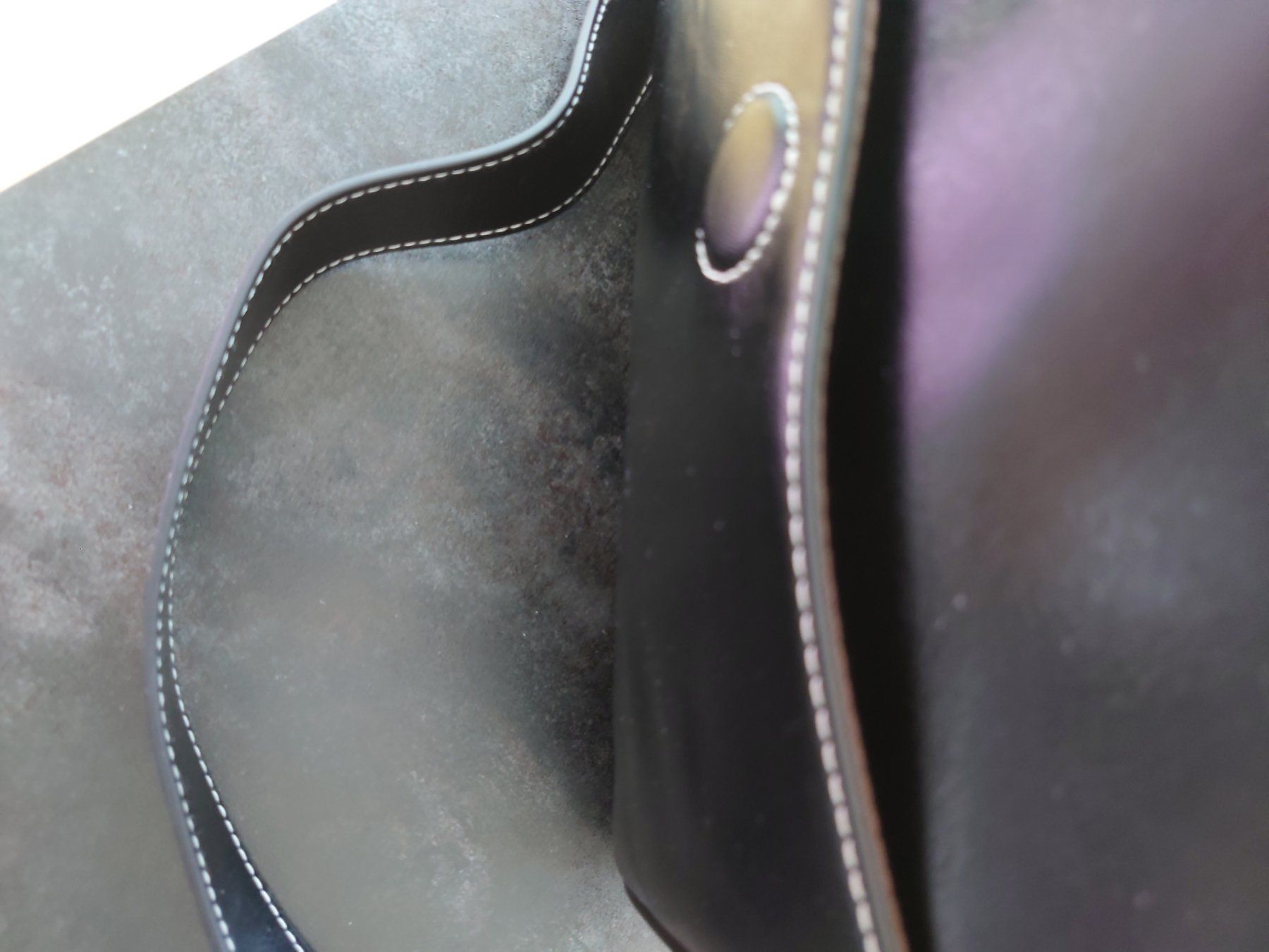 Borse da donna: Schwarze Handtasche mit Trageriemen, neu – Nuovo e nell'imballaggio originale da Boll venduto da frauweber 4
