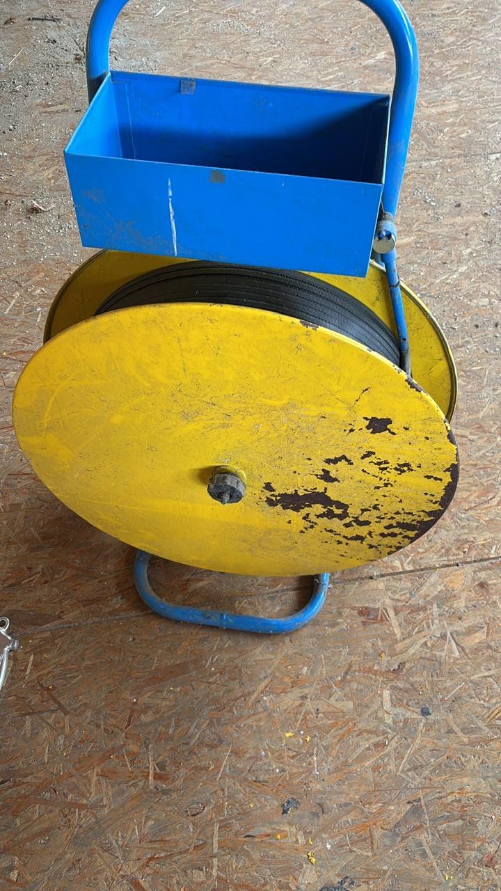 Machines à relier: Bindeapparat mit Rätsche – D'occasion à vaduz par jaeger75 1