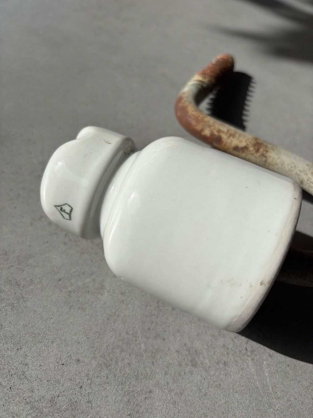Componenti elettronici: Isolator – Usato da Recherswil venduto da reni037 3