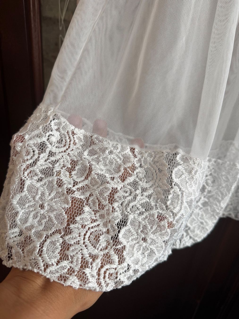 Blusen: Bluse mit Spitzendetails – Gebraucht aus Obfelden von cesarina10
