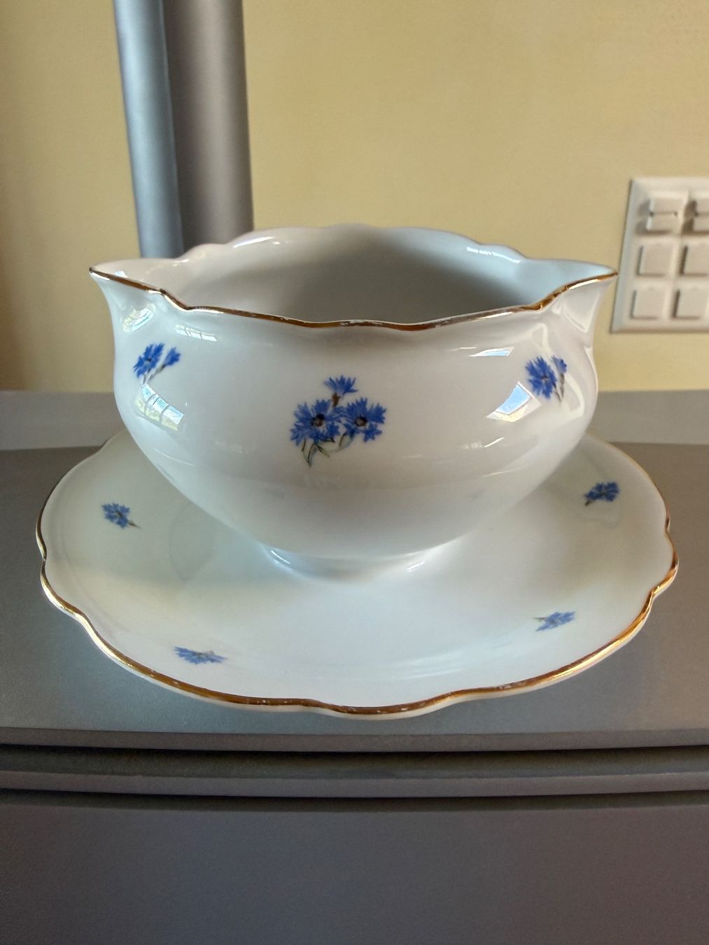 Coupes: Sauciere rund Kornblumen Muster – D'occasion à Wittwil par Schnaeppli64