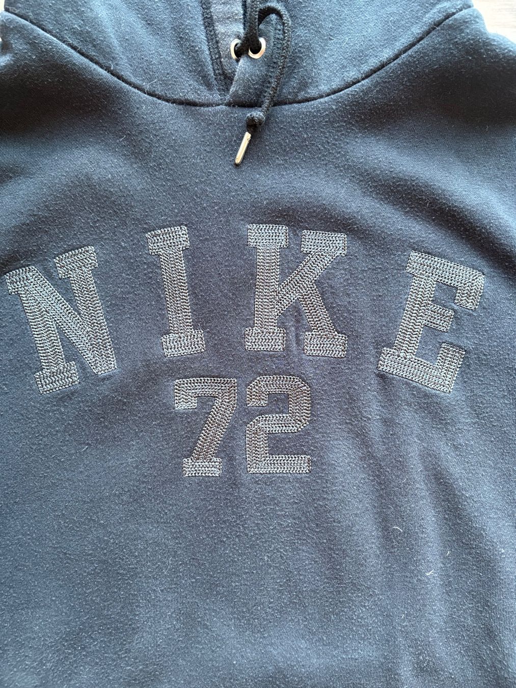 Nike Maglioni & Felpe: Nike Pullover – Usato da Wigoltingen venduto da _vntg_ 1