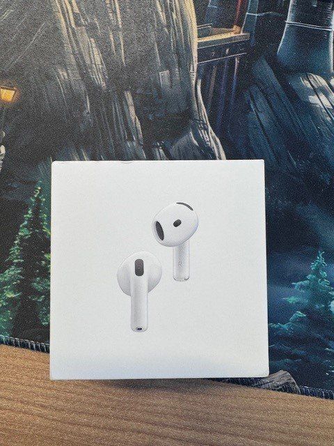 Apple Casques audio: AirPods 5 with Wireless Charging Case – Neuf (Voir description) à Gossau ZH par OrderflowAG