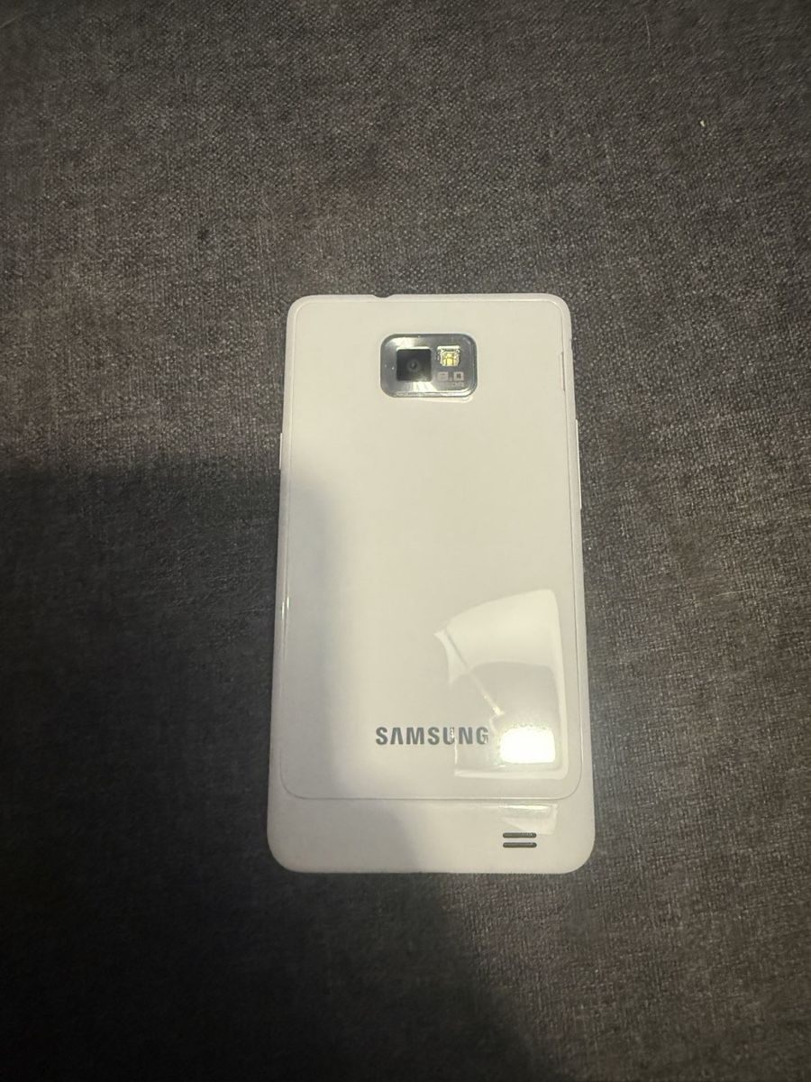 Samsung Telefoni cellulari / Smartphones: Samsung Galaxy S2  – Usato da Yverdon-les-Bains venduto da ame_7f2x 2