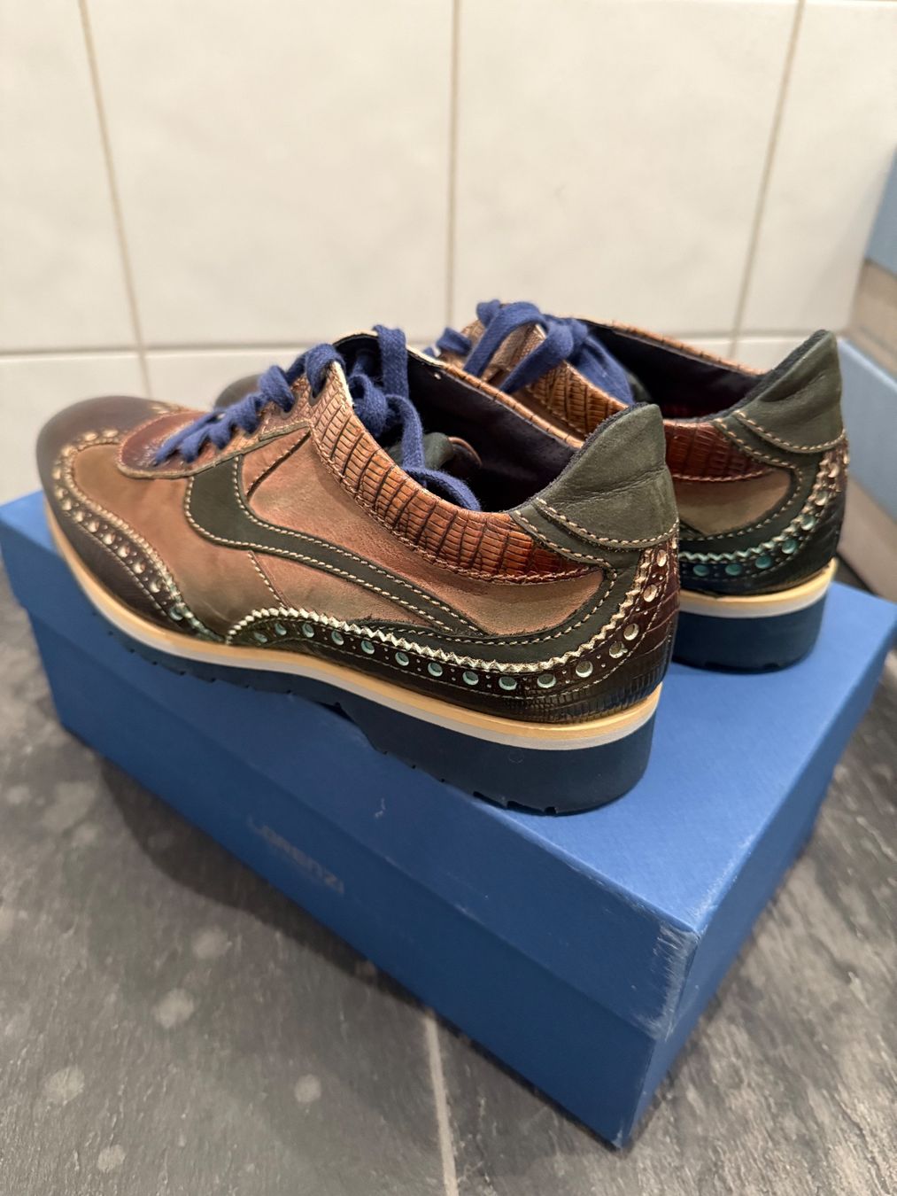 Scarpe da uomo: Lorenzi Sneaker Tejus farbig Gr. 40.5 – Usato da Chur venduto da spicebone 6