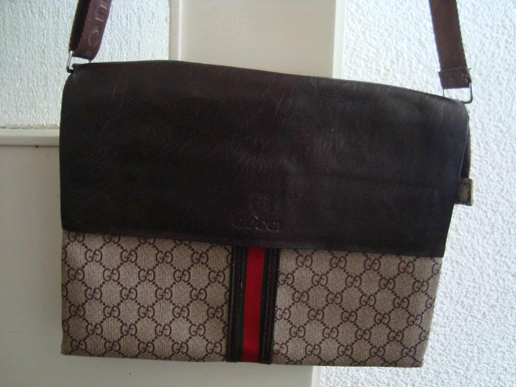 Gucci Borse: Sac à bandoulière Gucci – Nuovo (secondo la descrizione) da Fribourg venduto da ruswil007