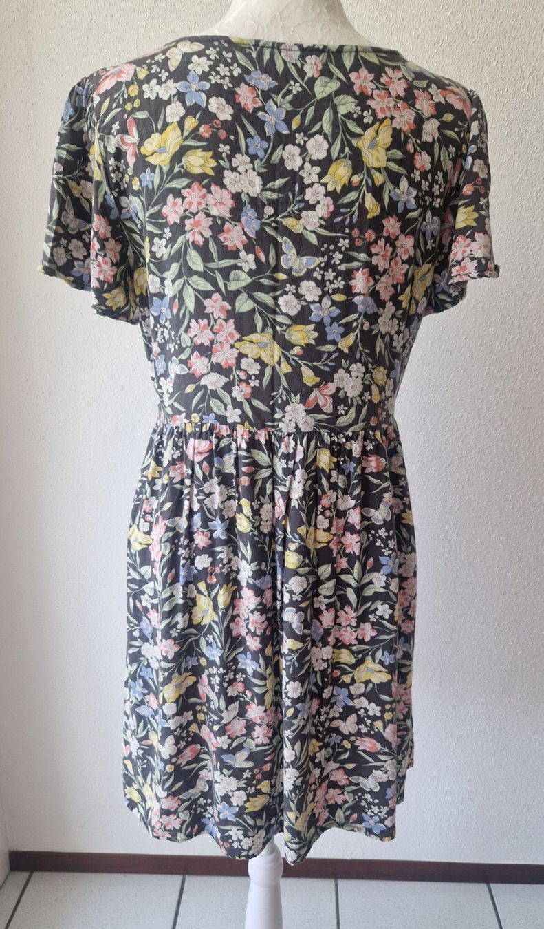 Kleider: ROBE COURT – Gebraucht aus Camorino von JPHANDMADE1 1
