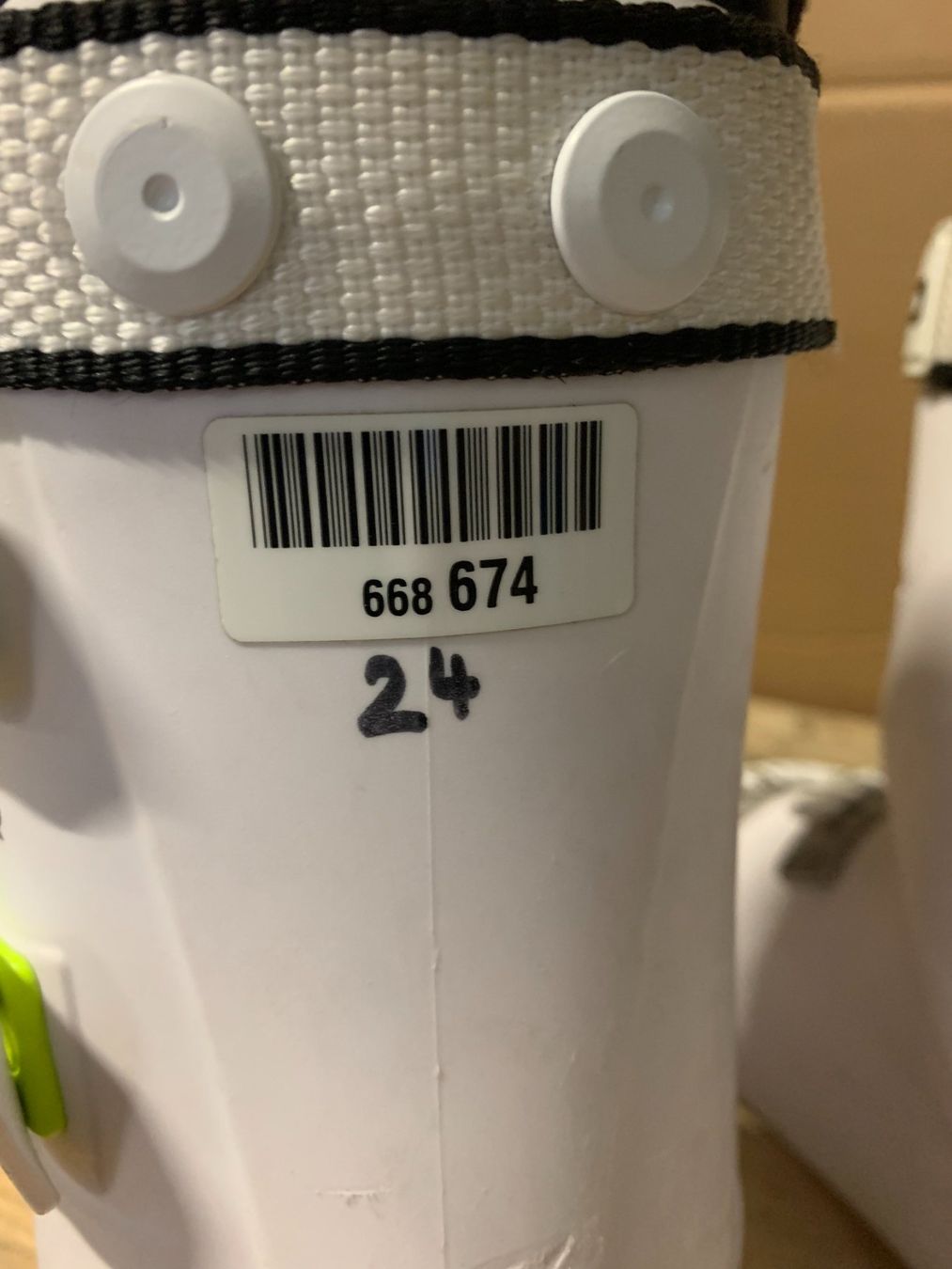 Head Scarpe per ragazzi: Skischuhe, HEAD Raptor 70, Grösse 37.5 – Usato da Schwarzsee venduto da Sidecut 2