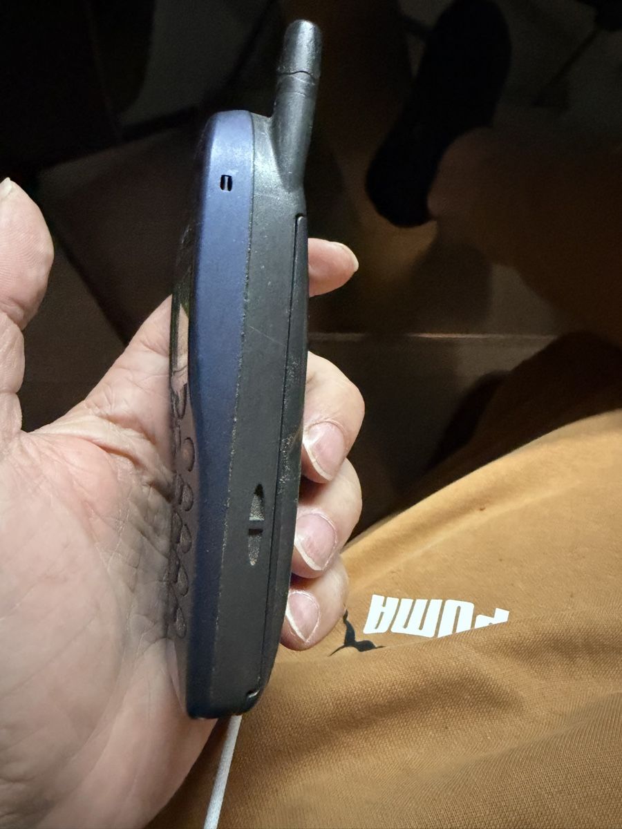 Nokia Telefoni cellulari / Smartphones: Nokia 6150 mit Ersatzakku – Usato da Wettingen venduto da NickInc 1