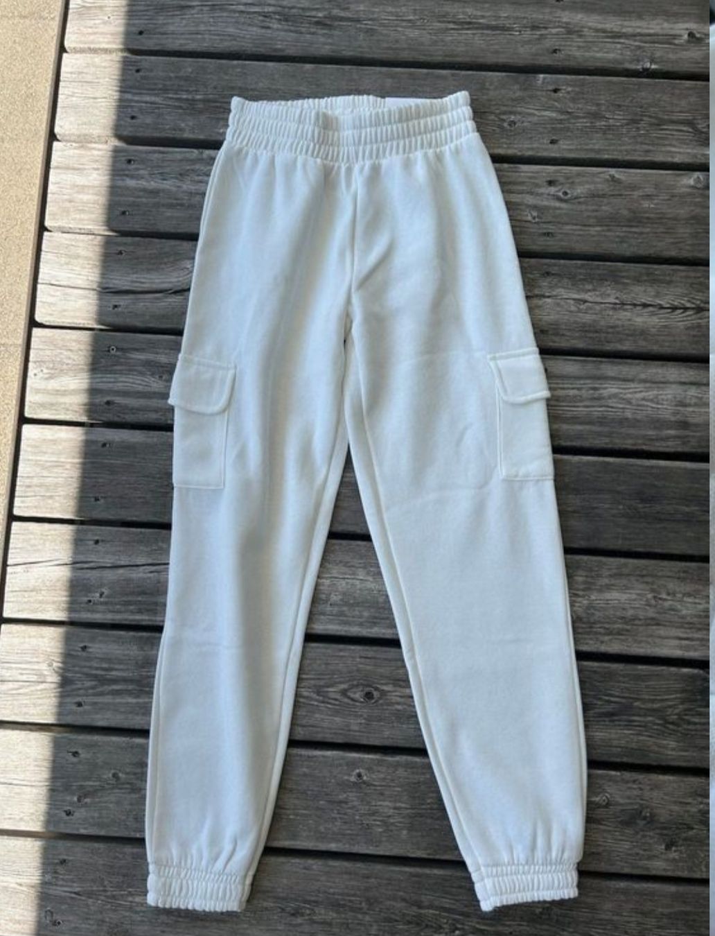 Hosen: Coole weisse Hose XS / S – Neu (gemäss Beschreibung) aus Rüfenacht BE von Loeti1992