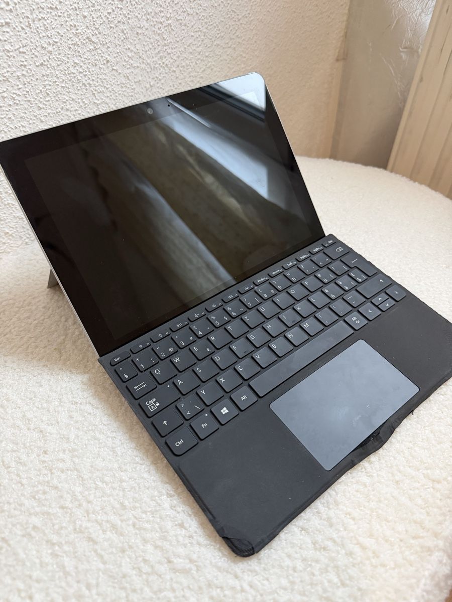 Microsoft Tablet PC: Microsoft Surface go – Usato da Biel/Bienne venduto da d_nw8n 2