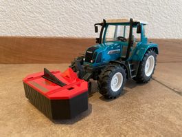 SIKU Fendt Farmer 412 mit Vicon Frontmäher