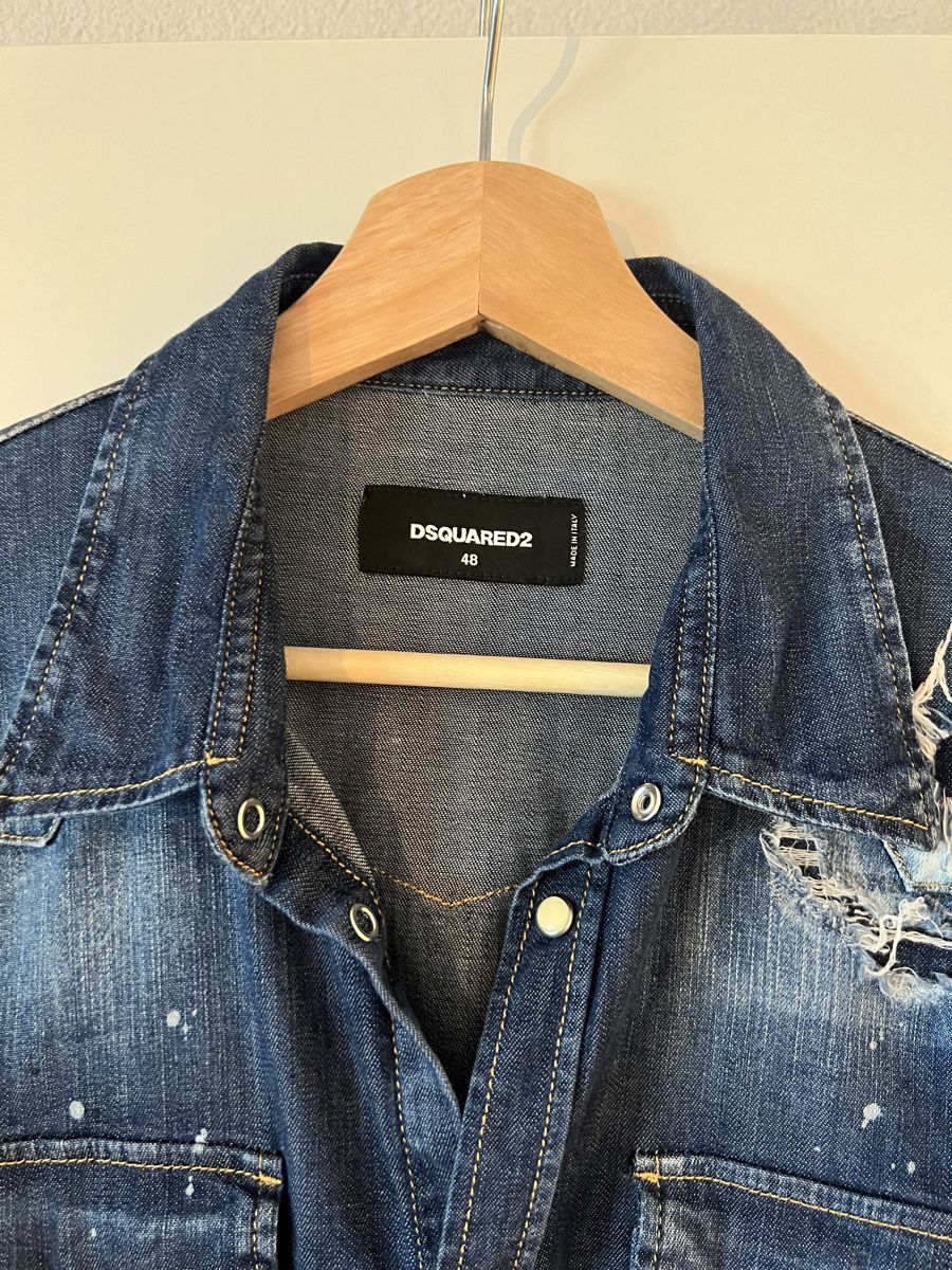 Dsquared2 Giacche: Dsquared2 Denim Shirt - Iconic Design, Size 48 - Spring! – Usato da Reinach BL venduto da K.zh.A