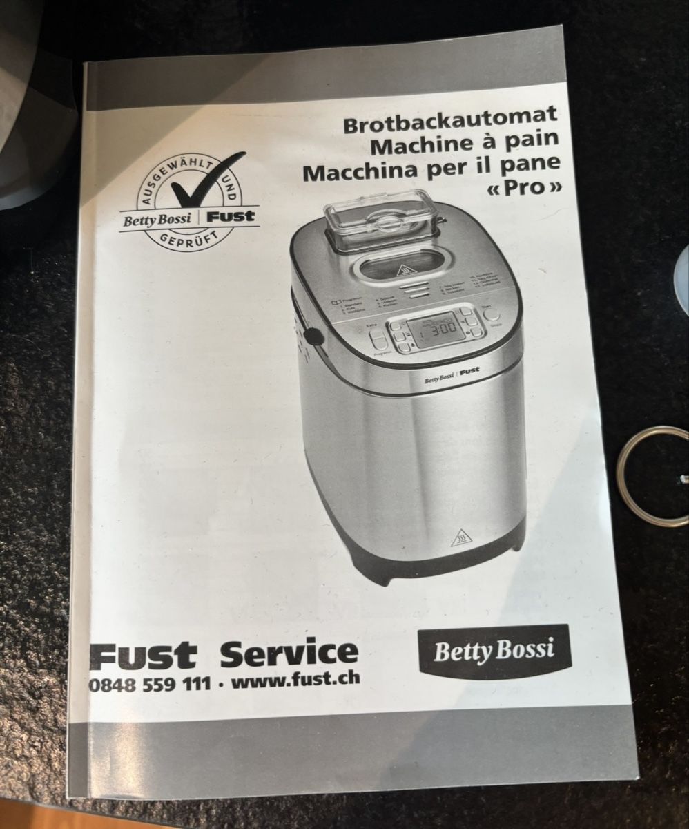 Fust Küchengeräte: Brotbackautomat Betty Boss  – Gebraucht aus Wattwil von BrAn34 2