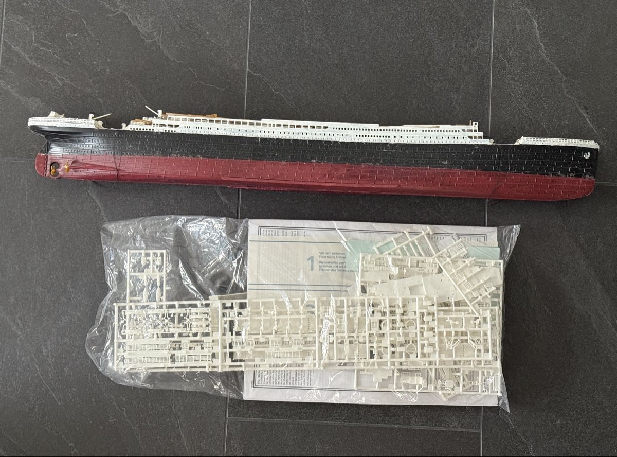 Revell Modellbausätze & Standmodelle: Revell Titanic Modell angefangen – Gebraucht aus Goldach von igwhitestar 1