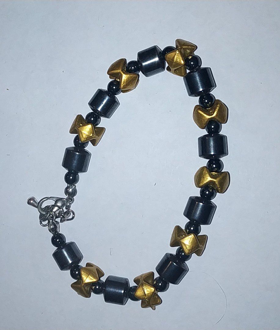 Bracciali & Braccialetti: Armkette Hämatit – Nuovo e nell'imballaggio originale da Münchenbuchsee venduto da Daniel0133