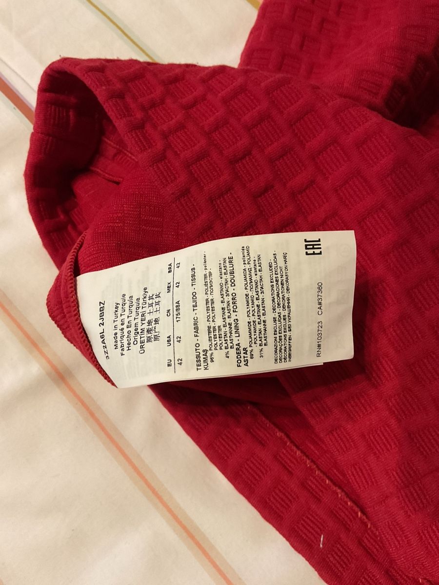 Armani Vestiti: Giorgio Armani Kleid neu – Nuovo e nell'imballaggio originale da emmenbrücke venduto da pamelaz 8
