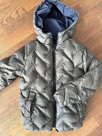 Winterjacke Zara Gr. 134 wendbar
