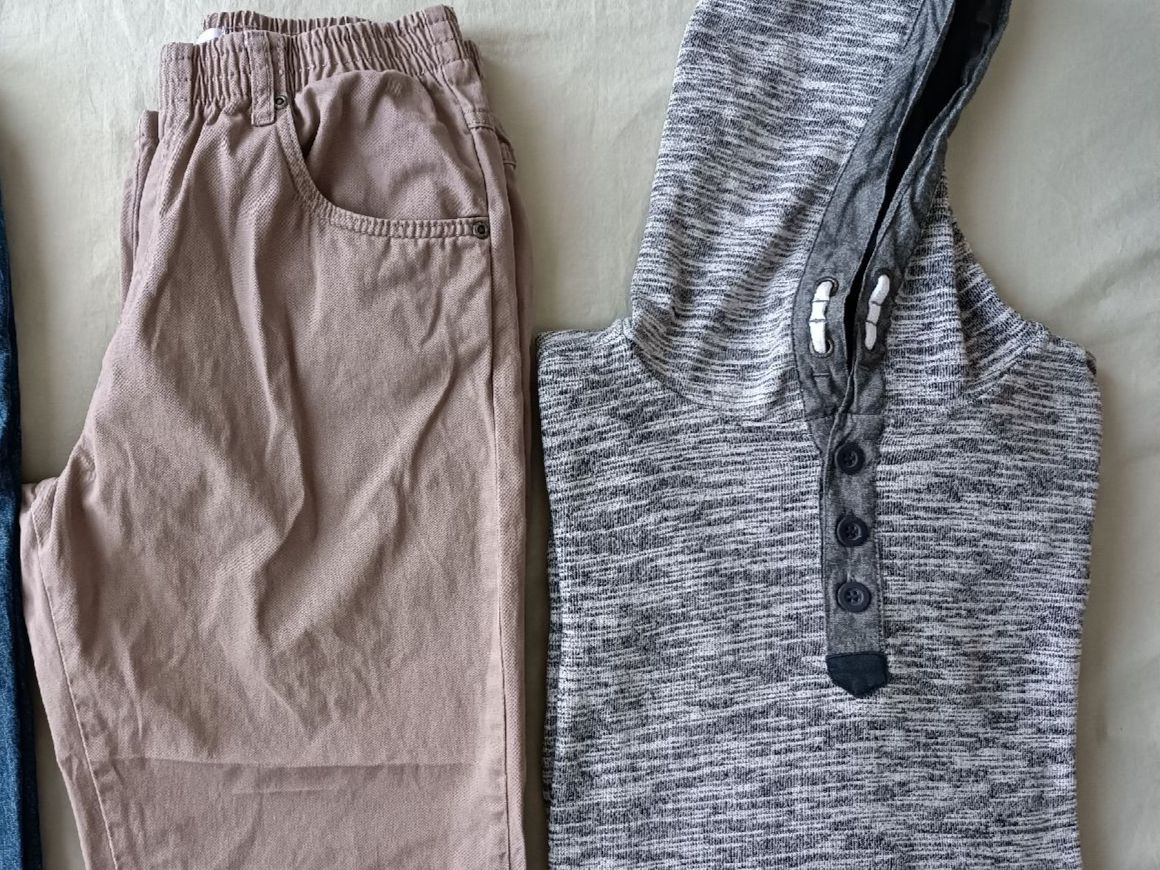 John Baner Hosen: Jeans John Baner + Kapuzenpullover Gr 158 – Gebraucht aus Binz von julijuli